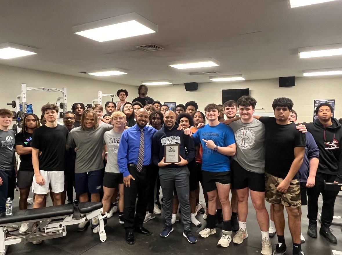 Coach Saulter tweet media