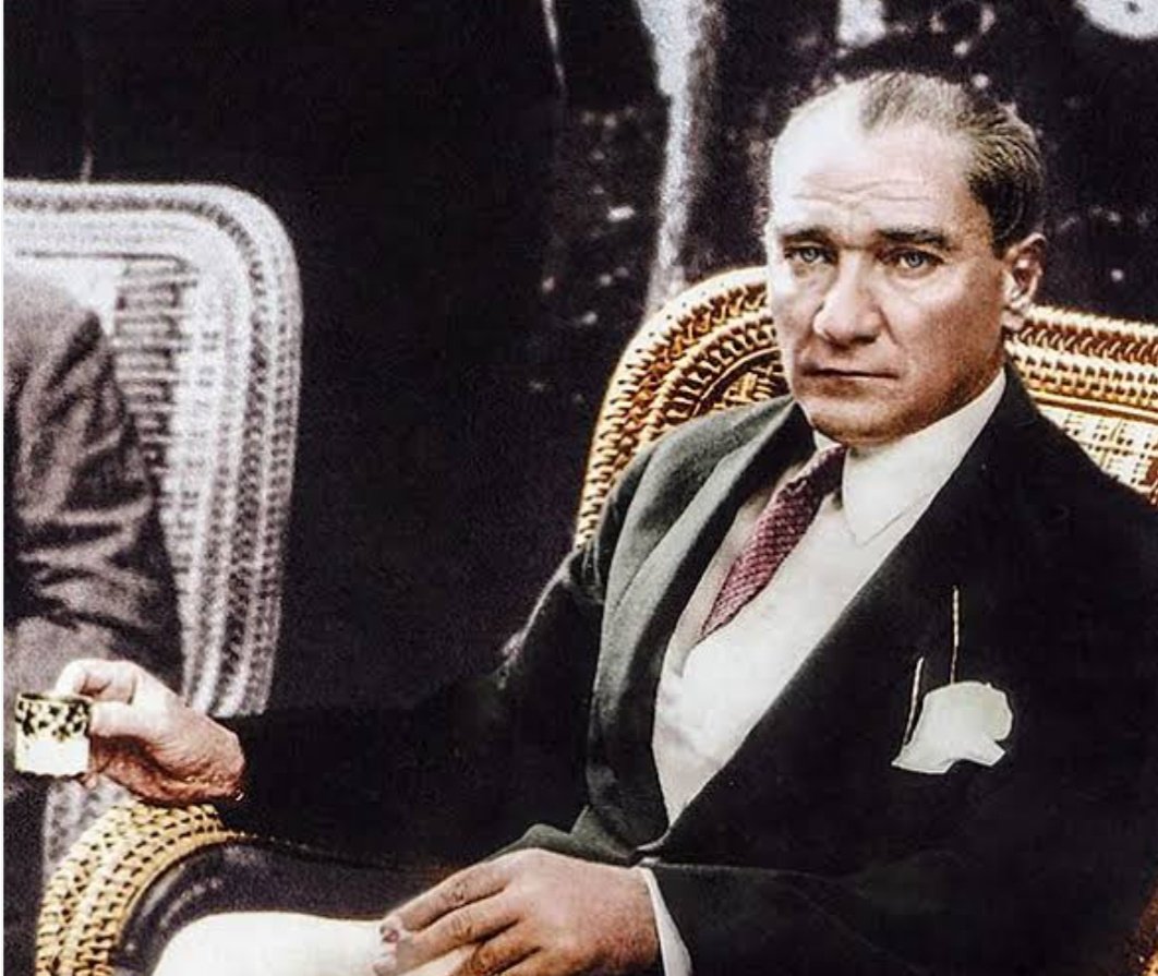 "Dünyadaki her şey, Kadının eseridir." 

-Gazi Mustafa Kemal Atatürk