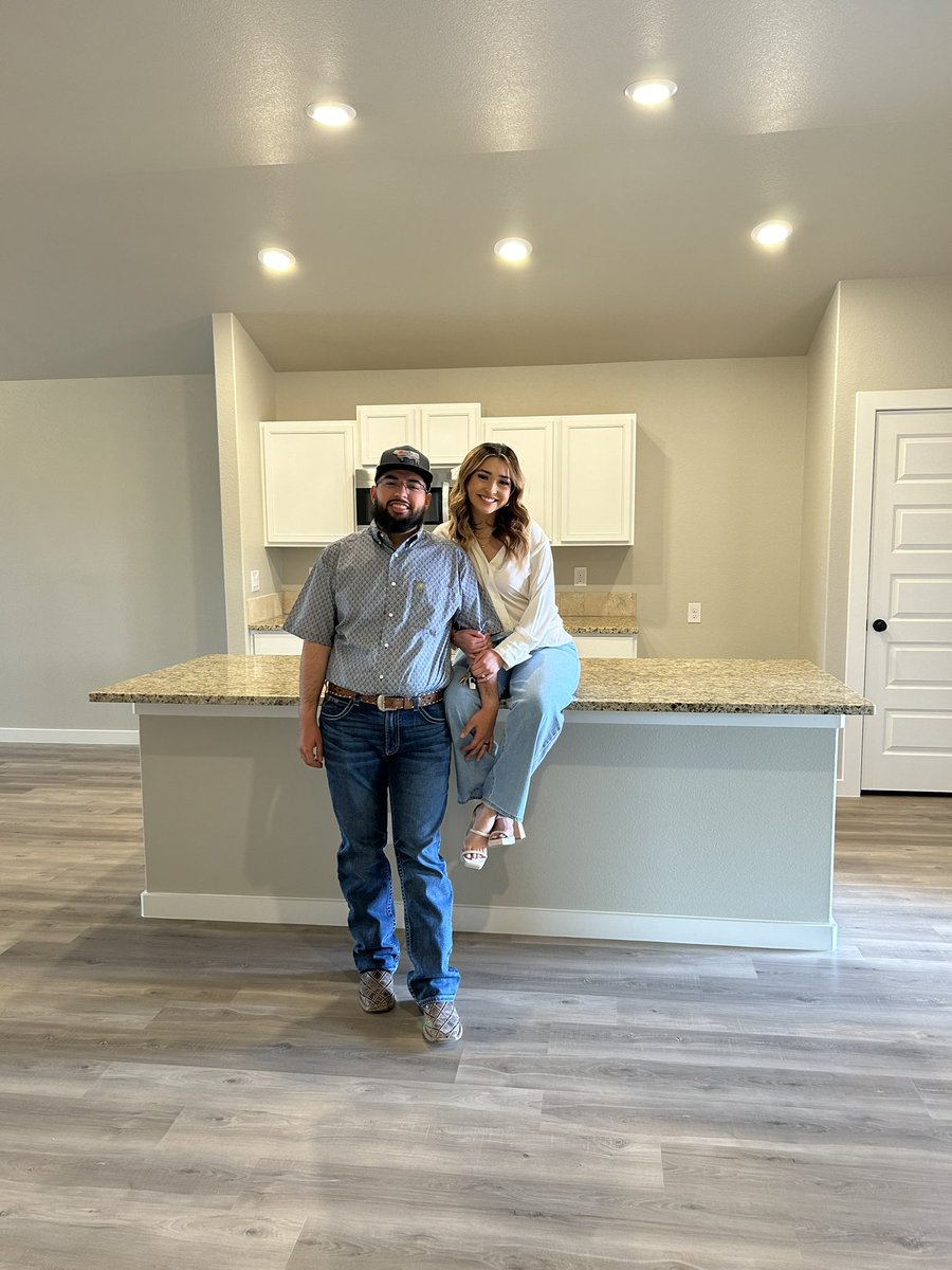 alaina_varela's tweet image. We are officially homeowners!!!!! All thanks to God!!!! So blessed to buy a house with love of my life!!! 🤍🤍