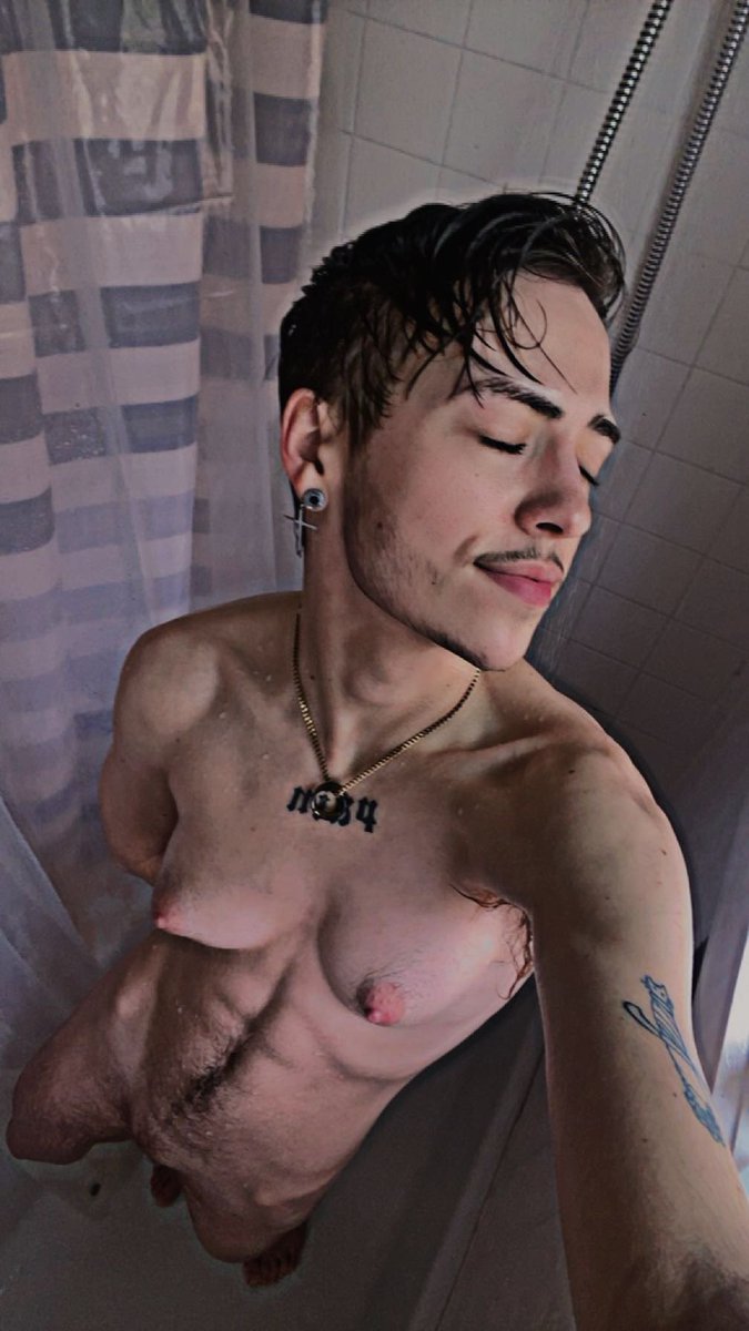 LiamYnx's tweet photo. Feeling quite breedable  here recently 🫣😈

#bdsm #ftm #gay #NSFW #OF #Public #slut #twink https://t.co/9EF48Sl4yK