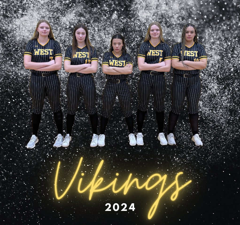 SMWSoftball's tweet photo. Picture/Media Day! Big thanks to our booster club for the new uniforms! #GOVikes https://t.co/Pj1v9EuXf6