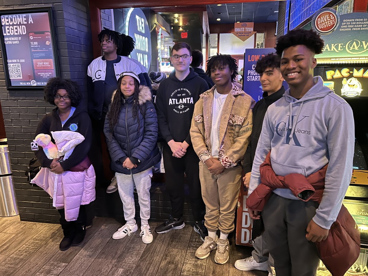 Creative Reaction Lab (CRXLAB) teamed up with an incredible group of young co-designers who advanced their voices into the tech universe. These thought-leaders are rewriting the rules and co-creating a digital landscape that centers youth voices and honors equitable design! ✍️