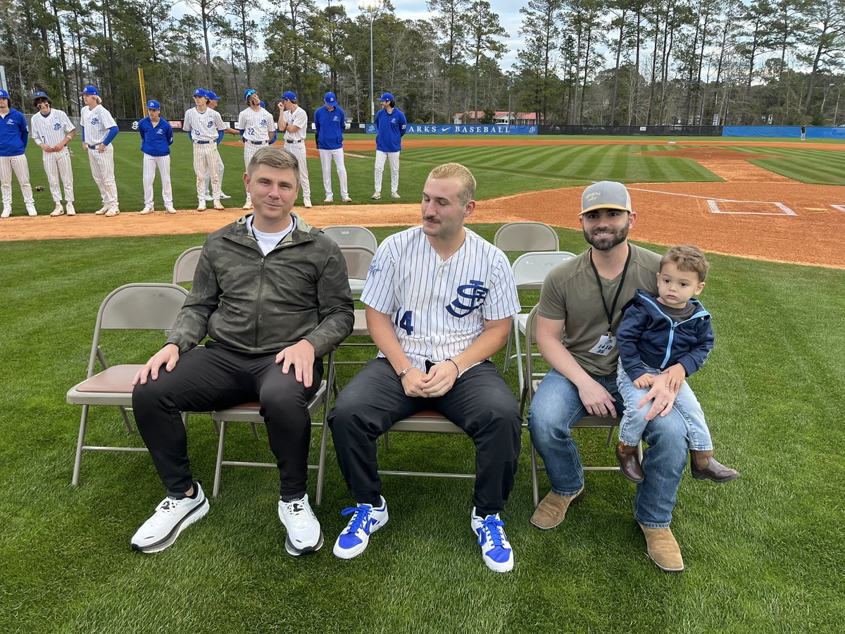 Brandon Dunn tweet media