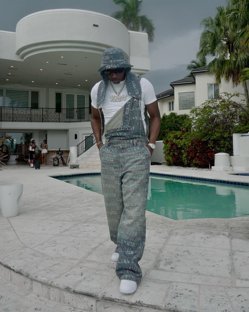 DUWAPTEZZ's tweet photo. never missin. 🥶 https://t.co/pkVkerNaFD