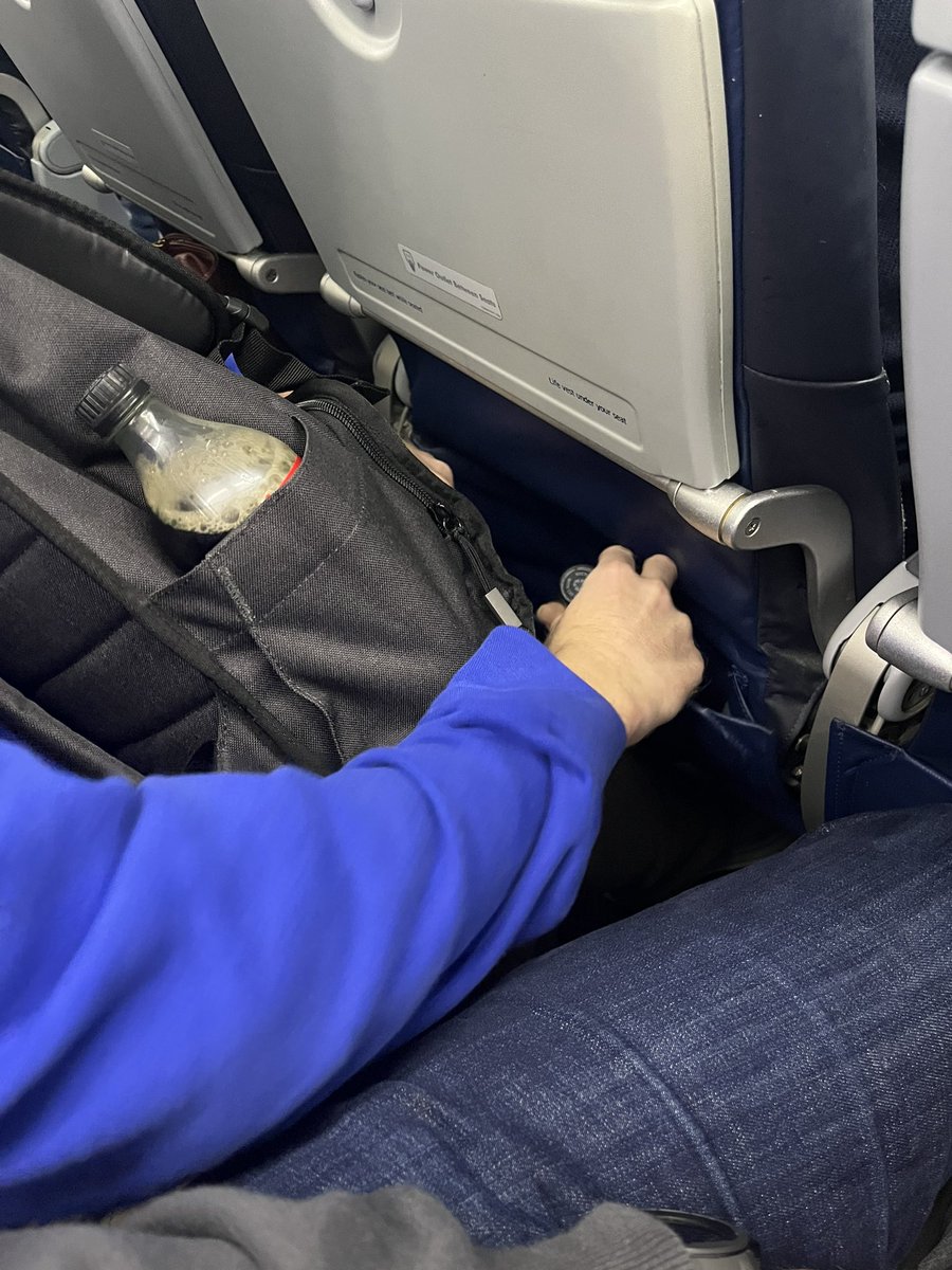 mceljerk's tweet photo. @BarstoolBigCat @PFTCommenter 

About to take off heading to Chicago and guy next to me sits down with this. Can confirm it’s not @Philly_Mays but can’t imagine my experience is going to be good https://t.co/xu8hrqsvDA