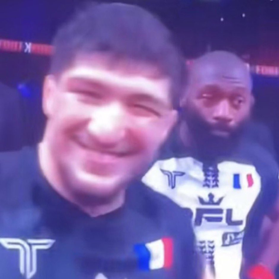MMArena_'s tweet photo. Sympa la force https://t.co/24EDUt64CU