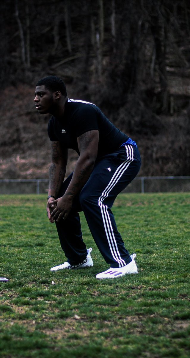 Rchon Currington tweet media