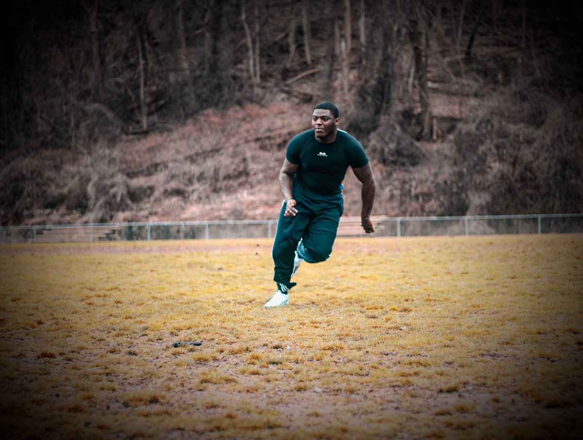 Rchon Currington tweet media