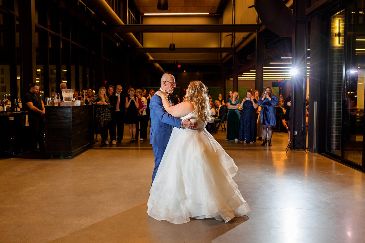 GATHERatDD's tweet photo. The father daughter dance. 💛

📸: Grace Rios Photography https://t.co/BC6NZankGm