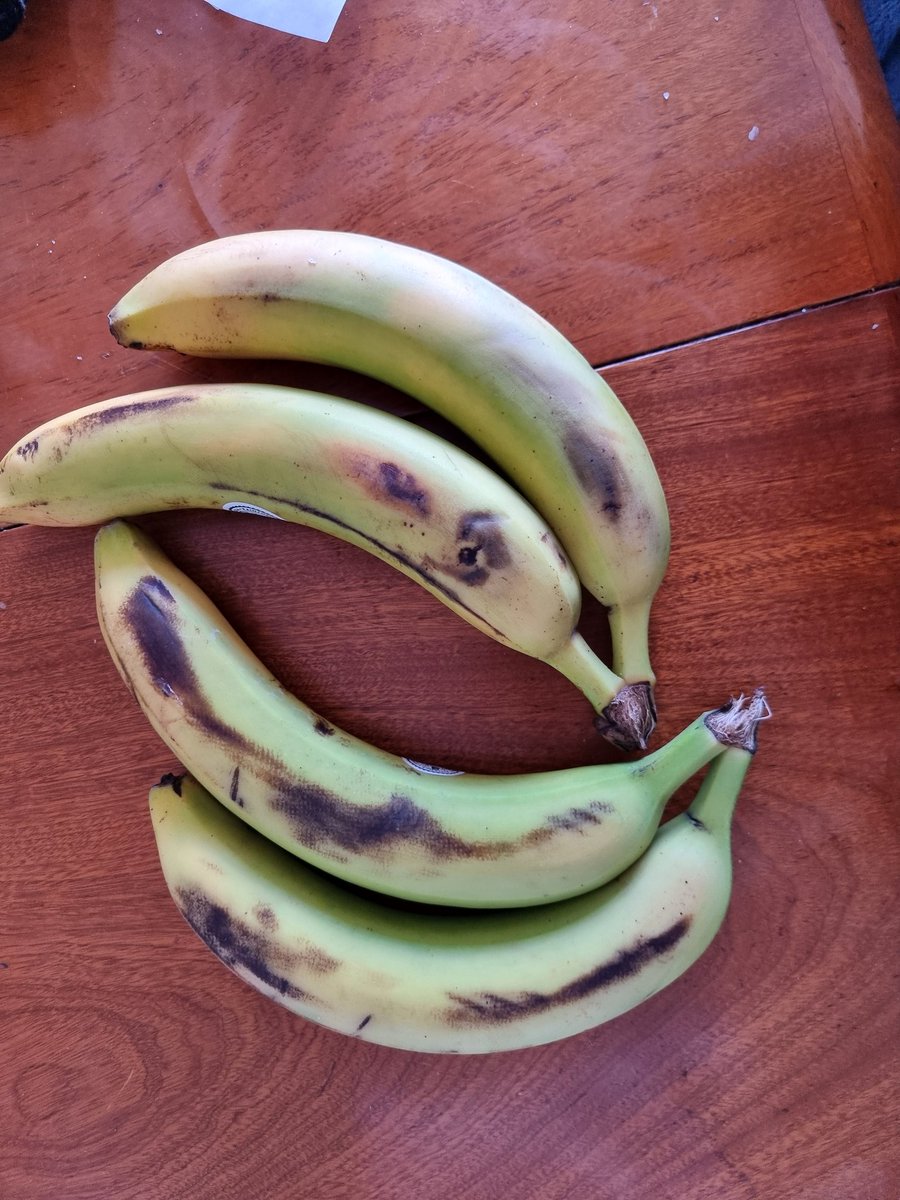 Brandomized tweet media