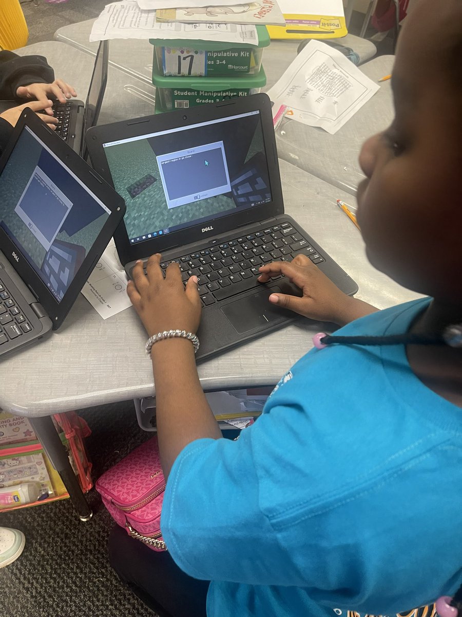 BethanyITC's tweet photo. Ms. Whitty's &amp; Pitman's 3rd graders @_rosataylor started building Georgia Regions in @PlayCraftLearn today! 🌍 They even added info boards for each region they're crafting. So impressed by their creativity and teamwork! #EdTechIntegration #MinecraftEdu https://t.co/Am04KMP8dm