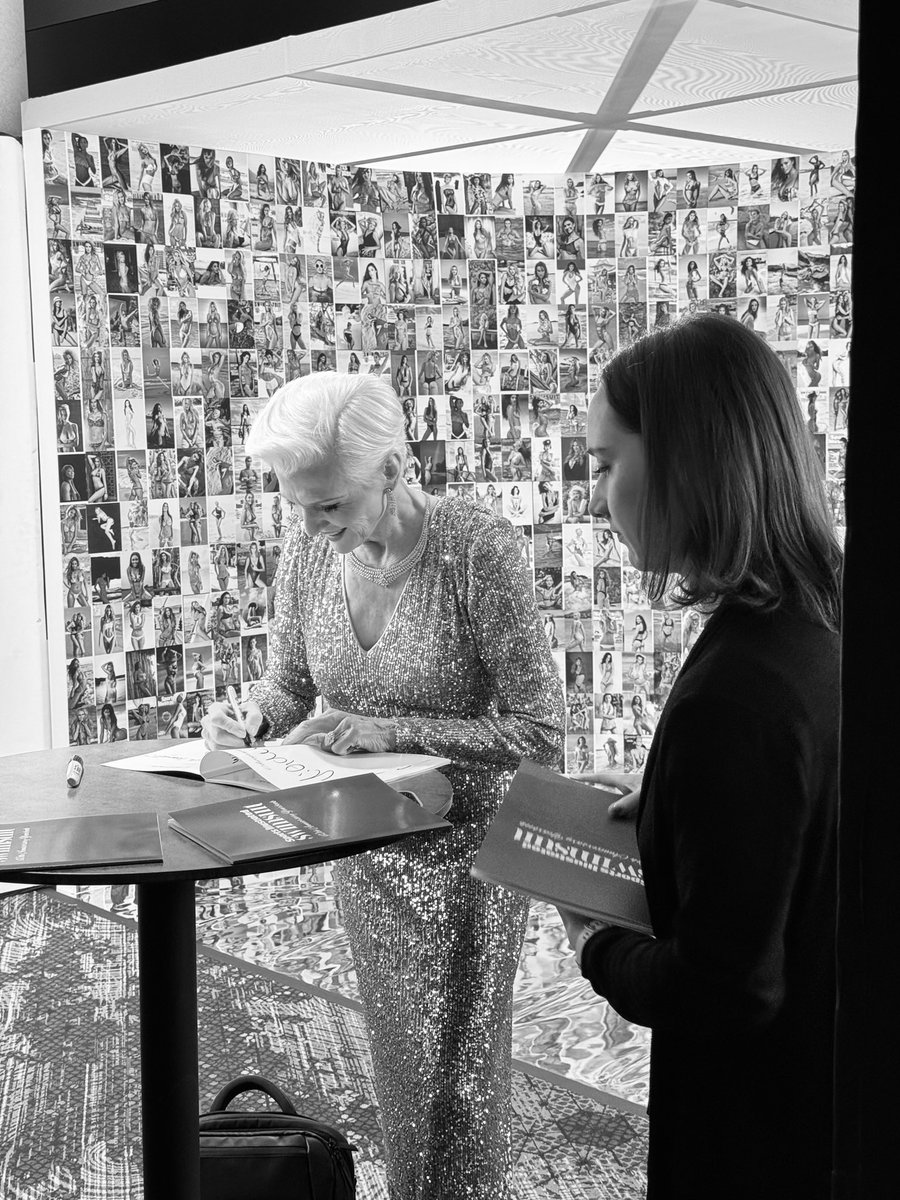mayemusk's tweet photo. At the @SI_Swimsuit Legends photoshoot, I had to find my cover on the wall, then sign my cover in their book. Keeping me amused while waiting for my turn on set 📷💃🥰
#BeLegendary #SISwim60 #SISwimsuit
#AWomanMakesAPlan 📖
#ItsGreatToBe75 💪
@XFashion https://t.co/YLluYw8esz