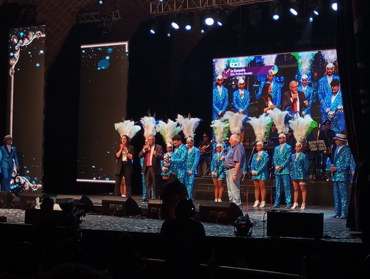 #MundoCarnaval tweet media