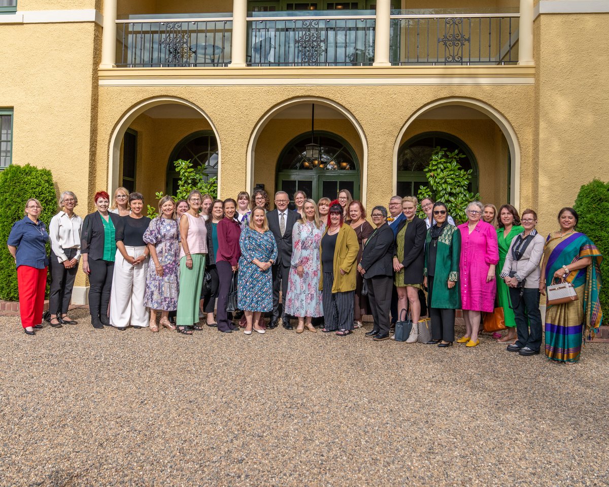 Jodie, @AliciaPayneMP and I hosted them for International Womens Day to say thank you for what they do.