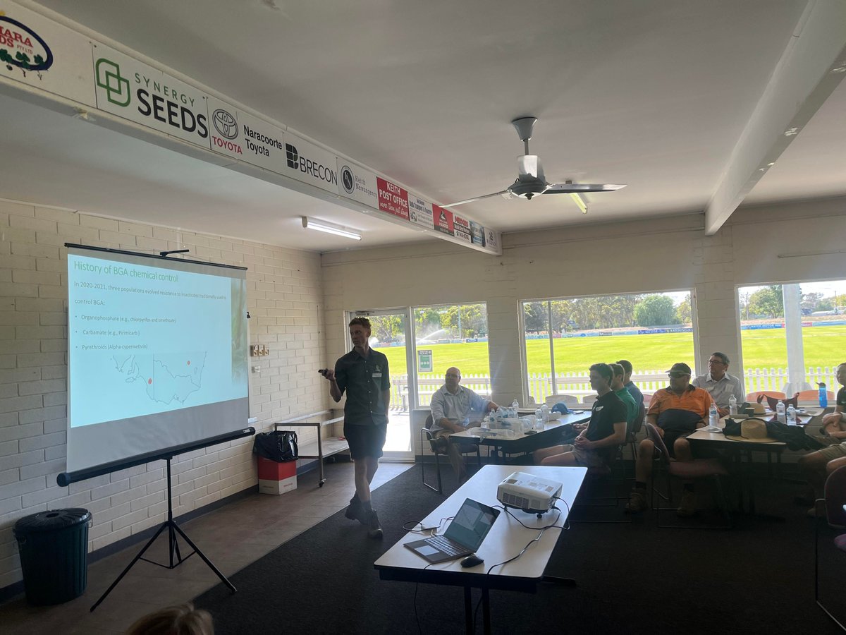 Research Scientist Evatt presenting on #bluegreenaphids at the <a href="/LucerneAust/">LucerneAustralia</a> Annual Field Day. <a href="/AgriFuturesAU/">AgriFutures Australia</a>
