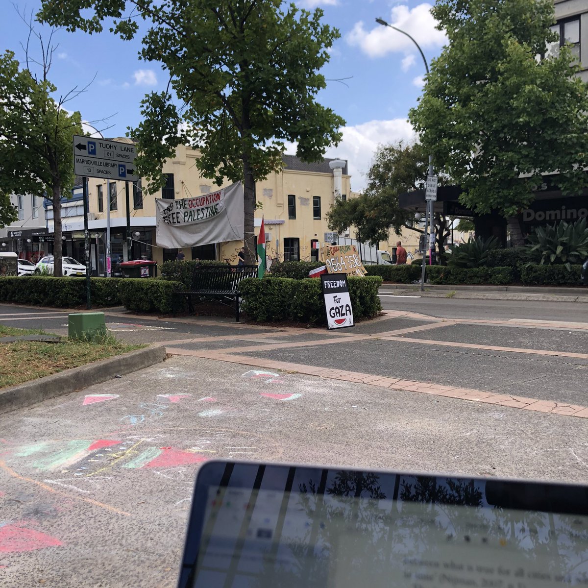 You’d be surprised how comfortable it is working from a camping chair at the @FFP_AU picket - sign up to join one of the shifts 🇵🇸