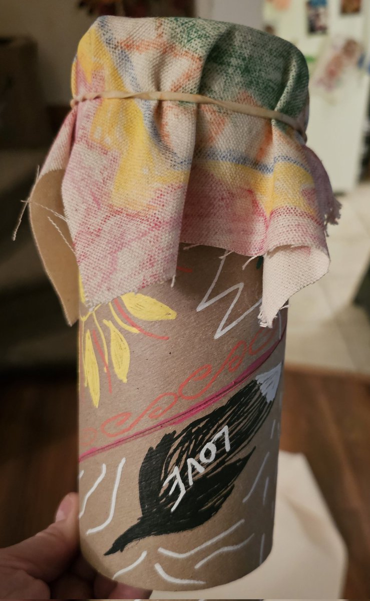 I love my job! ❤️ 
 Grade 2 at Rockingstone Heights made beautiful Indigenous bongo drums. 
#ThanksToYouHalifax 
@hfx_arts <a href="/HRCEFineArts/">HRCEFineArts</a> <a href="/HRCE_NS/">Halifax Regional Centre for Education</a>