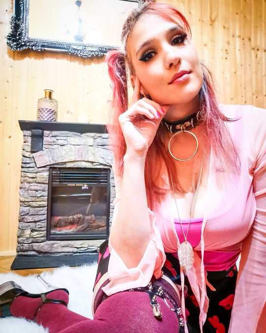 I'm super excited it's almost the weekend! Do you work during weekends or are you excited for time off