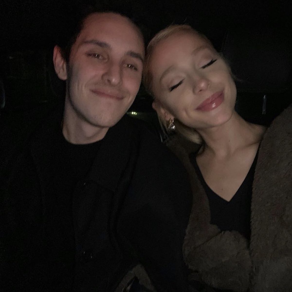 Ariana Grande Brasil tweet media