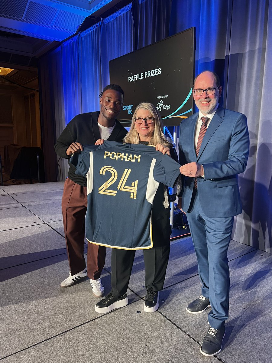 Wow! Absolutely surprised & thankful to @SportBC & @WhitecapsFC for naming me Sport Champion 2023. 

As Minister of Sport I truly have the best job in the world, surrounded by individuals filled with passion, and love for the game ❤️

 Gratitude beyond words! ⚽️ 🏟️#SportBC56thAOY