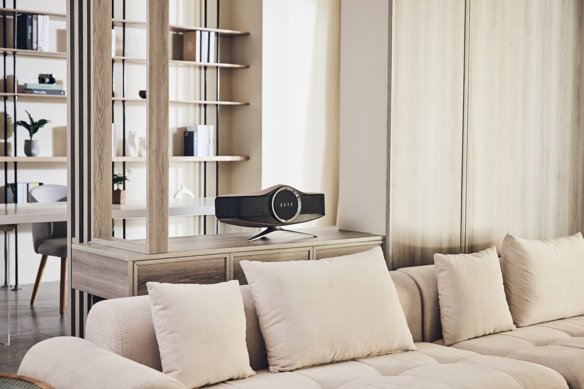 FIILGlobal's tweet photo. "Life is a song, love is the music."
#FIILAudio #Artofaudio #FIIL #FIILAviator #TrueLosslessSound #HIFISpeaker https://t.co/i0xhlMfGWm