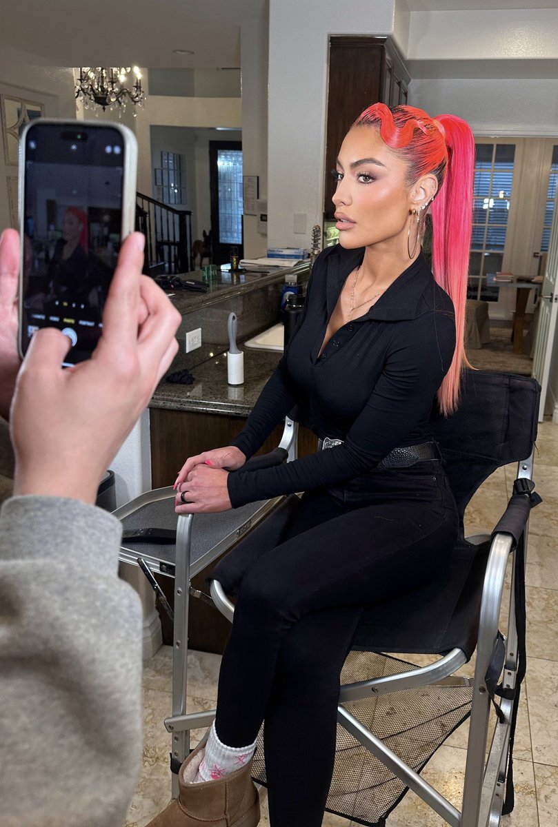 natalieevamarie tweet picture