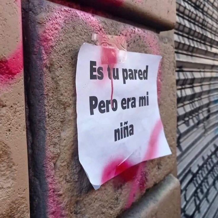 F_MayAnabella's tweet photo. Porque se indignan por las mujeres que luchan , pero no por las mujeres que mueren ? #NiUnaMenos https://t.co/USGm7CAaZQ