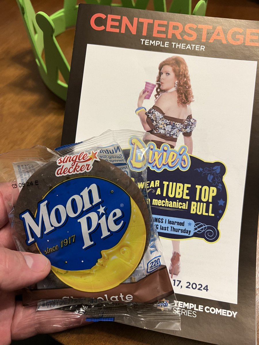 A fun night with <a href="/Dixielongate/">Dixie Longate</a>!