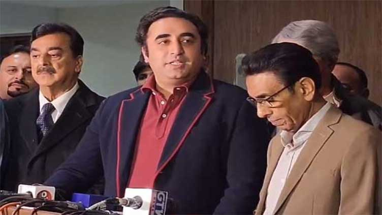 MQM-P to vote Zardari in presidential election: Maqbool Siddiqui dunyanews.tv/en/Pakistan/79…