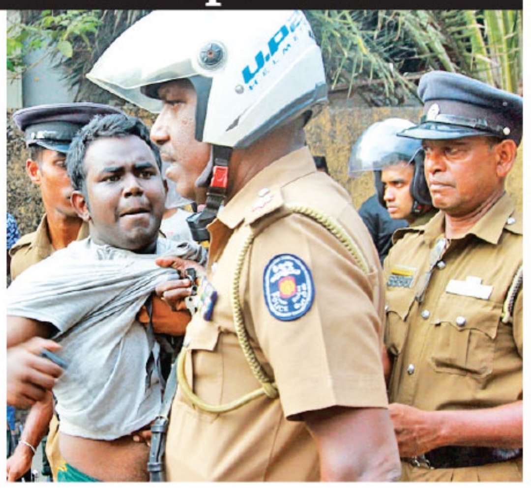 Prasad Welikumbura (@welikumbura) on Twitter photo This is how police👮 assaulted the photojournalist📷 of "The Red Star" newspaper📰, <a href="/ChamodAlwis/">Wathutantrige Chamod Niroda Alwis.</a>, while he was covering the <a href="/IUSFSL/">IUSF Sri lanka</a> protest.
Even after he explained who he was, what he was doing, and provided the ID issued by the newspaper, and journalists who were present This is how police👮 assaulted the photojournalist📷 of "The Red Star" newspaper📰, <a href="/ChamodAlwis/">Wathutantrige Chamod Niroda Alwis.</a>, while he was covering the <a href="/IUSFSL/">IUSF Sri lanka</a> protest.
Even after he explained who he was, what he was doing, and provided the ID issued by the newspaper, and journalists who were present