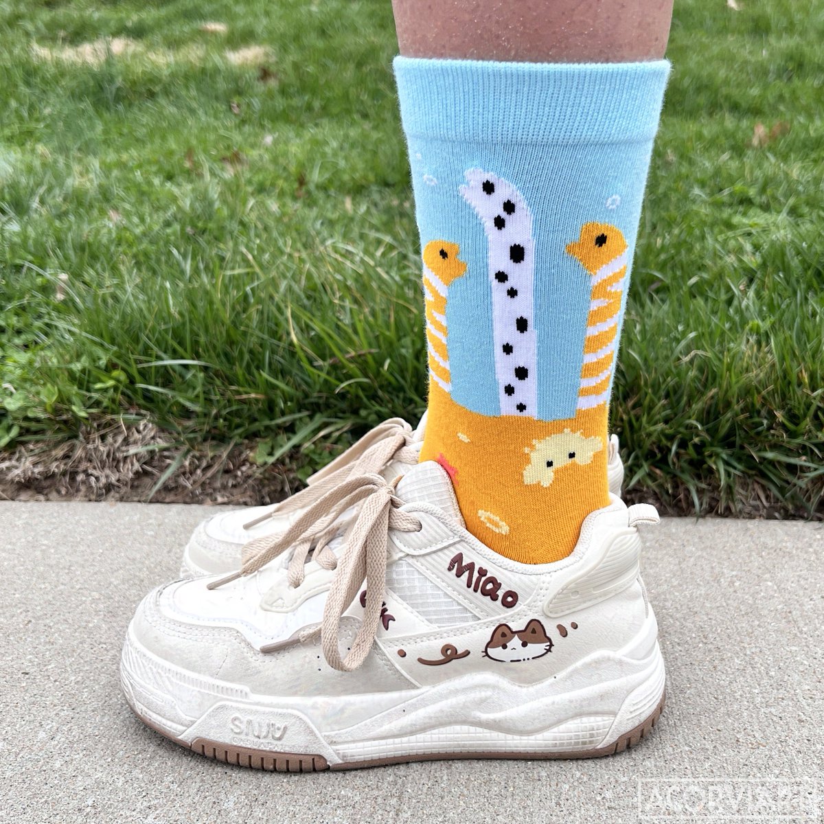 eeeeeeels! garden eel socks are available in da shoppe now