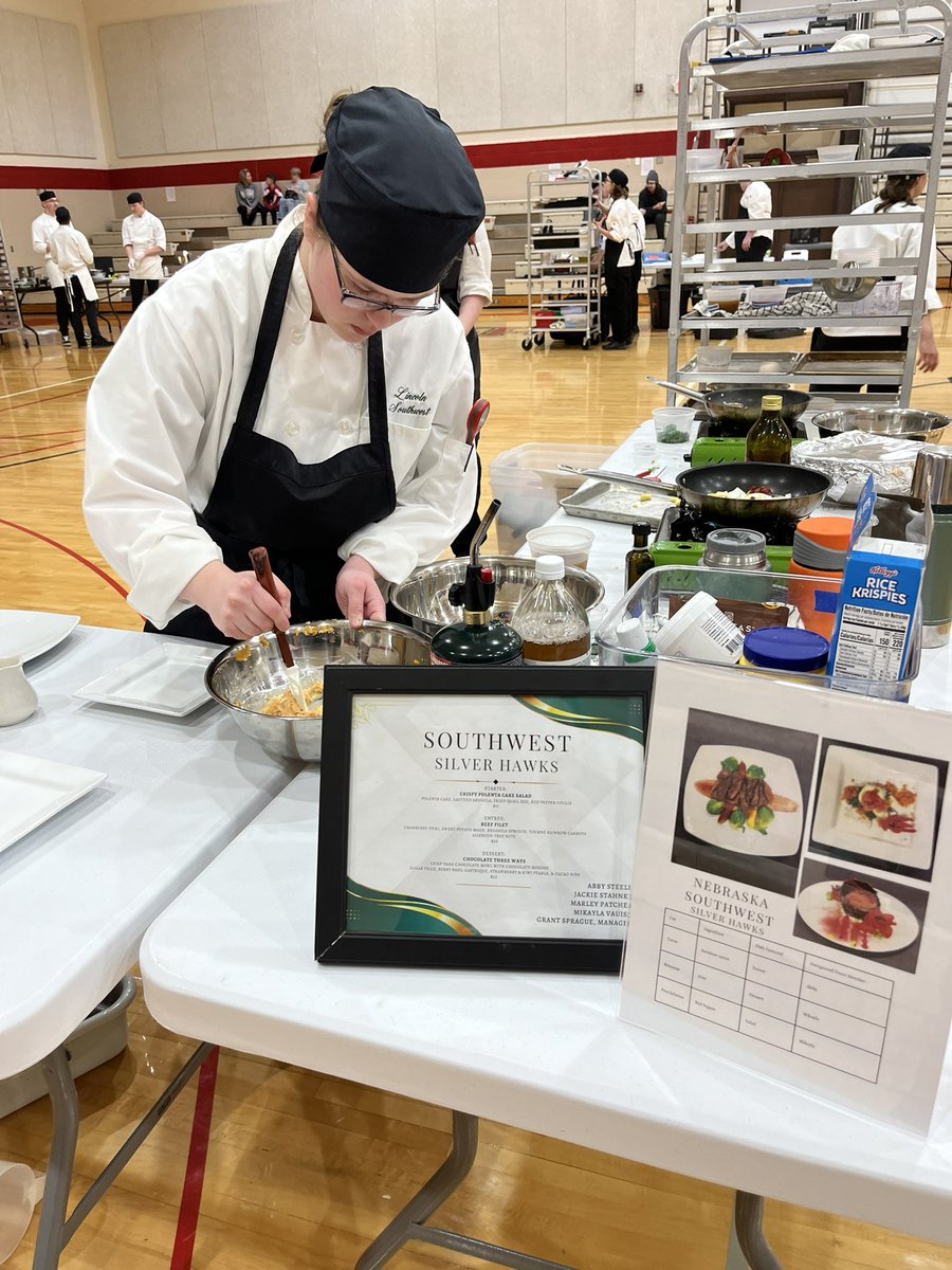 kristinvest4fcs's tweet image. Congratulations to the @lswhs Silver Hawks for winning the Best of Beef 🥩 award! So proud of your hard work today! 🧑‍🍳 👩‍🍳 We are grateful for the recognition from the Nebraska Beef Council! Thanks to @cccnebedu Hastings for hosting State ProStart today! #lpscte #madeinprostart
