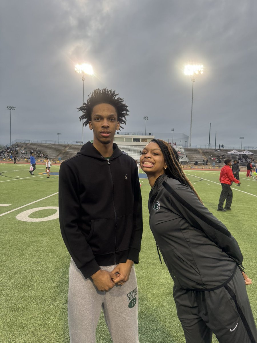 A BIG congratulations Mekhai for placing 1st in the high jump at the Panther Relays. Mekhai PR’d jumping 6’8.  #HardWorkPaysOff #MeetDefeatRepeat <a href="/JBConnallyHS/">Connally High School</a> <a href="/PfISDAthletics/">PfISD Athletics</a> <a href="/BballCougar/">ConnallyCougarBball</a>