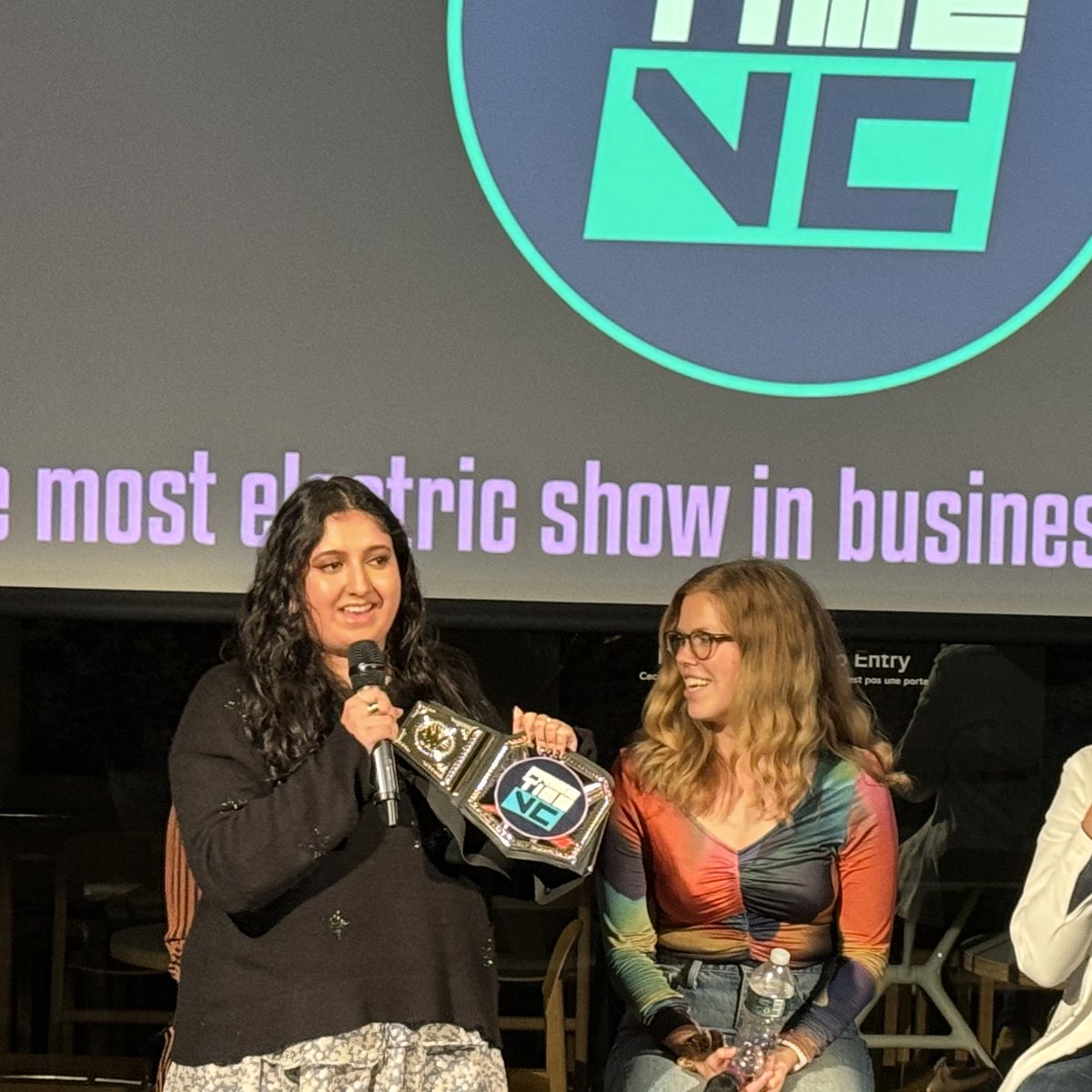 And we've got a winner! 

Tonight's March Edition title belt winner of @PrimeTImeVC is @zehranaqvi_ of @headlinevc! 

A big thanks to @sullyL9 of @forumventures, @srcasm of @flybridge, & Victoria Kennedy of seedtoharvestvs.com for joining the panel!

See you all next time!