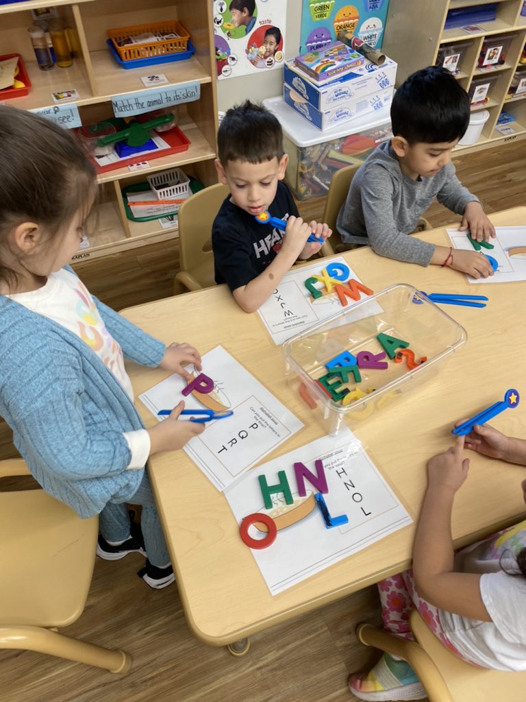 Ms_SandraCA's tweet photo. During a small group time, students went on a letter hunt using tweezers to strengthen their fine motor skills and work on letter recognition. #smallgrouptime @TheHECC_BPS @BPS_Beginners https://t.co/2dQIrcF4JE
