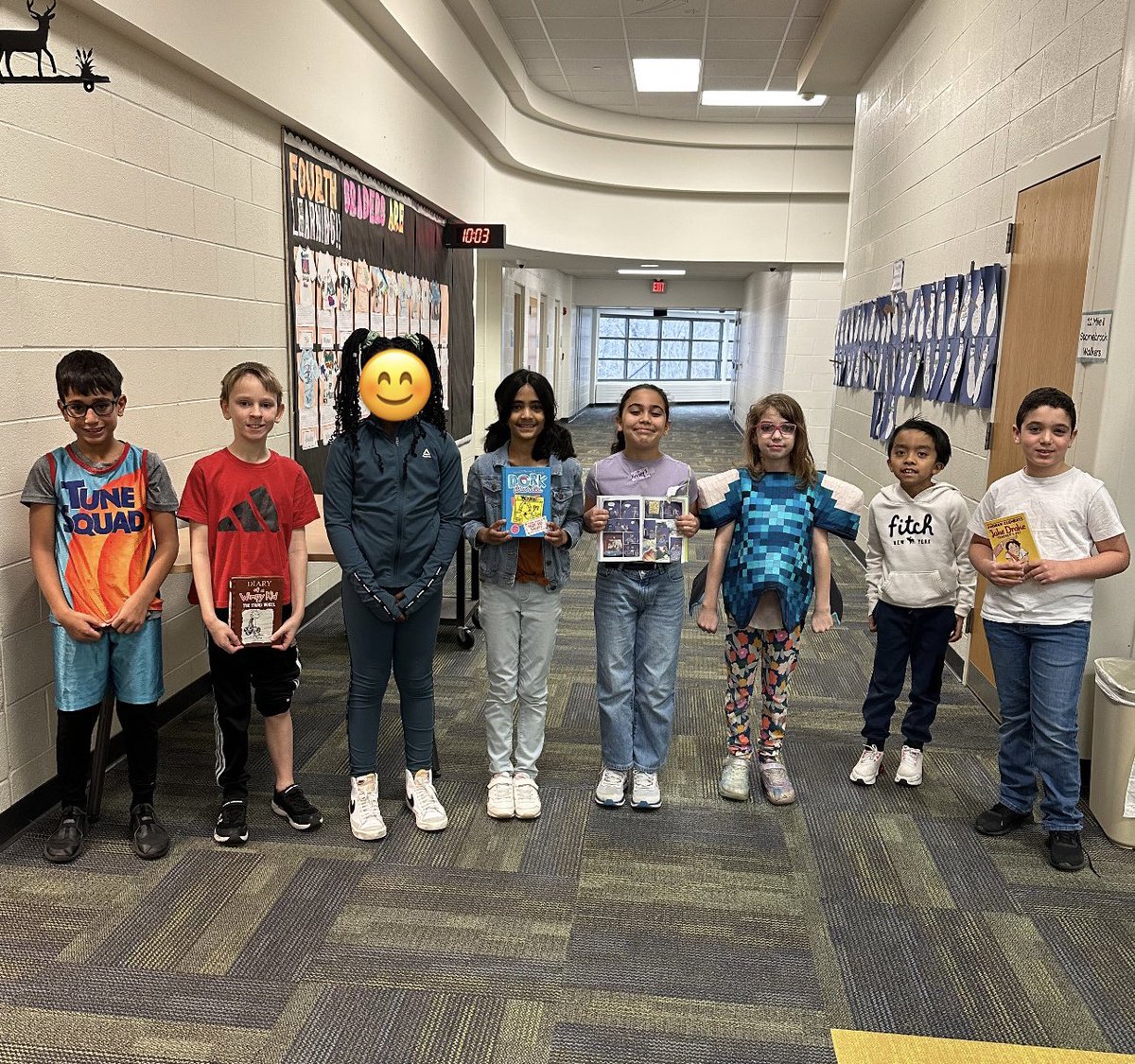 BermanBagian's tweet photo. So many third grade book characters today! #MarchIsReadingMonth #DFCAREs #NoviPride @DeerfieldNovi https://t.co/EBF4olI3v0