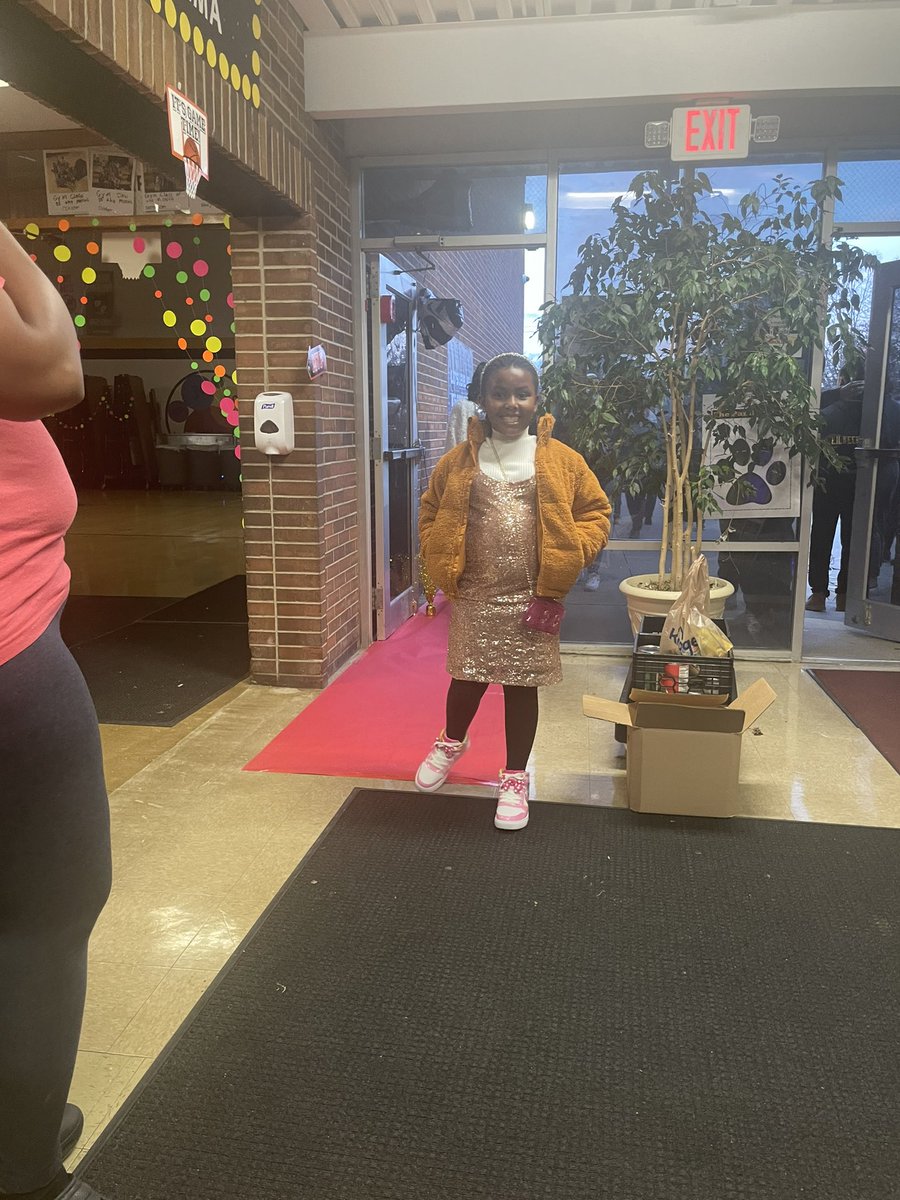 School dance fun!! #sneakerball #dance #pantherleaders