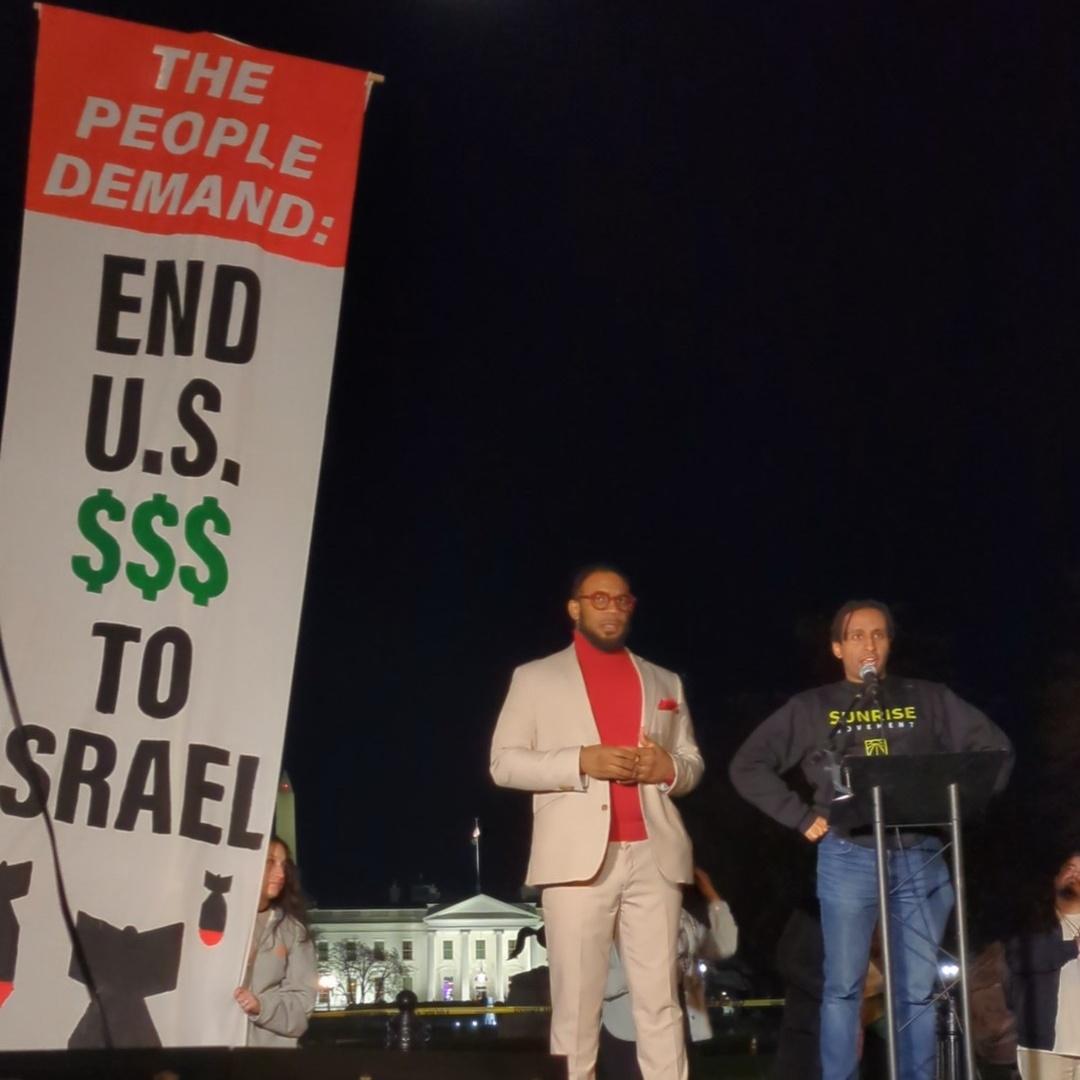 Proud to join an amazing coalition tonight at the White House to demand an immediate, permanent ceasefire. @POTUS, not another dime to bombs and weapons for massacring Palestinian men, women, and children. #SOTU #DivestFromDeath and invest in LIFE!