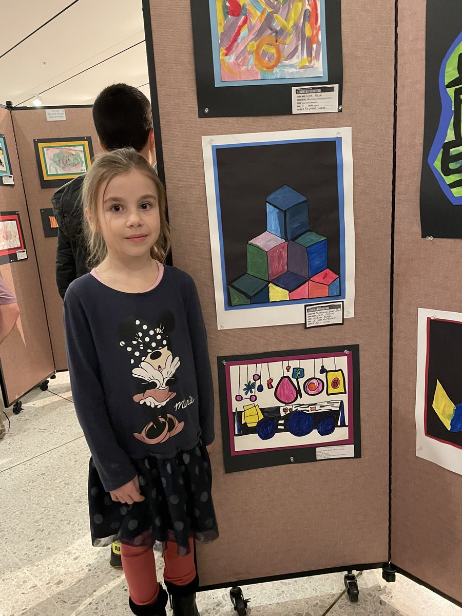 Our K-8 crew was celebrating abstract expressionism in style this week on the Plaza! 
<a href="/NorthColonieCSD/">North Colonie CSD</a> <a href="/northcolonieart/">@NorthColonieArt</a>