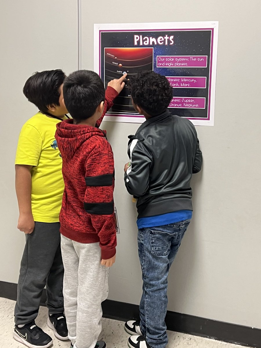 My students are really enjoying this unit 🪐 💫 🌎☄️🌕 Love seeing the collaboration 🧠🤩