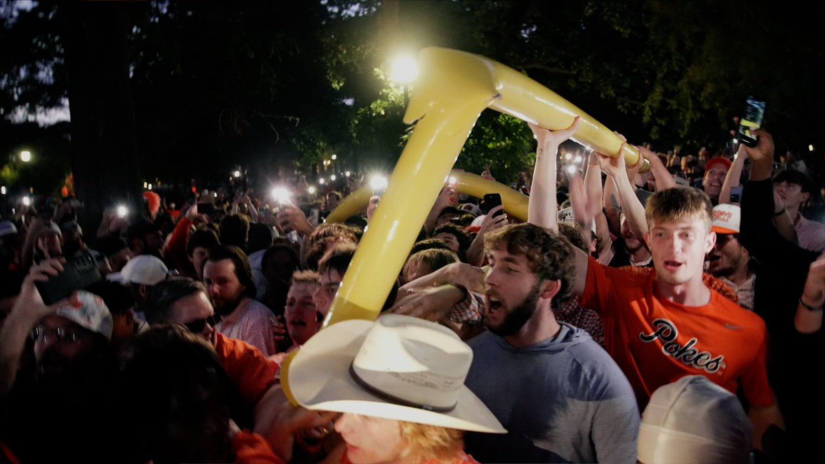 3️⃣0️⃣ mins away… Just a glimpse of some incredible shots you’ll see in 𝑹𝒆𝒔𝒊𝒍𝒊𝒆𝒏𝒄𝒆. Available TONIGHT on OSUMax at 8 pm CST. #GoPokes