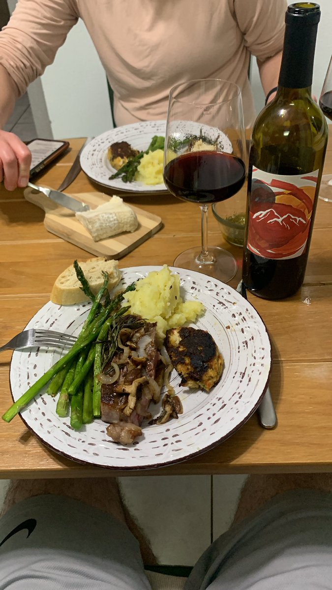 Enjoyed a delayed birthday dinner made by my wife. Ribeye and crab cake, along with my favorite wine the 2019 @SerranoWine Montepulciano. #txwine
