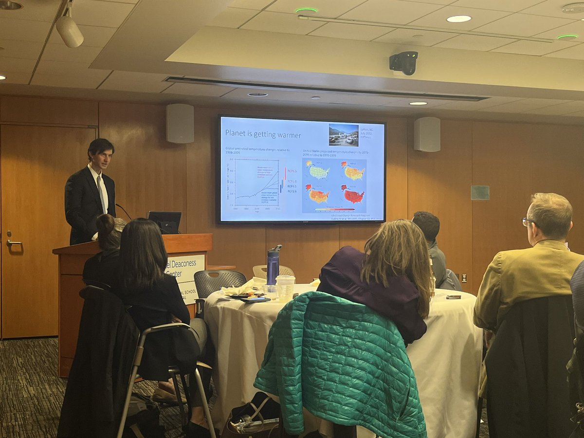 Sharing research on climate change and respiratory health in the US @nnassikas gave an outstanding and inspiring Grand Rounds presentation for the MGH-BIDMC Harvard Pulmonary & Critical Care Medicine Fellowship Program on our warming planet. @ATS_EOPH @PCCSM_BIDMC @HarvardPulm