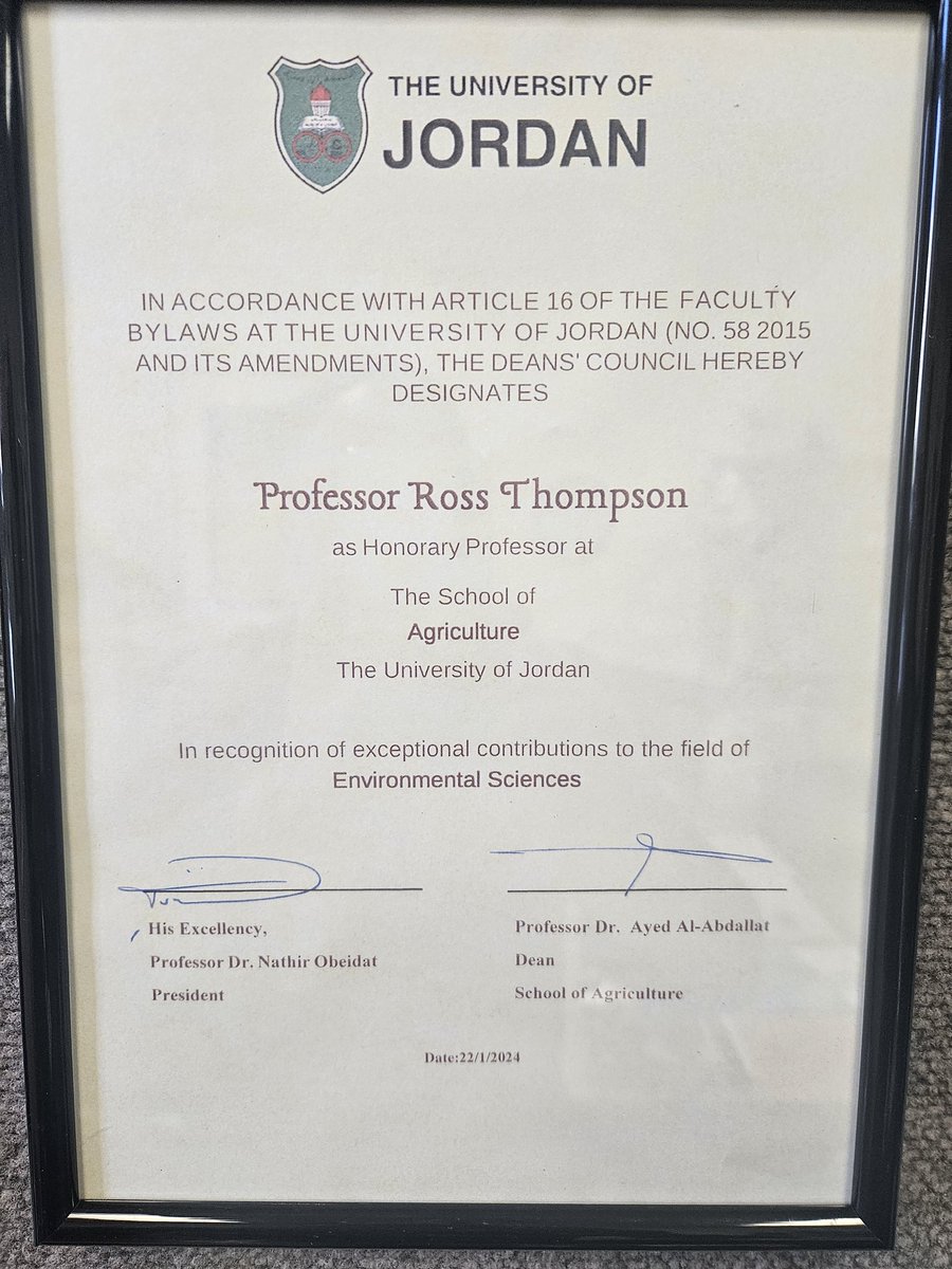 A great honour to be made an Honorary Professor in the School of Agriculture @JordanUni_Int @UC_CAWS @UCSciTech @UniCanberra @uj_news @j9deakin @FionaDyer