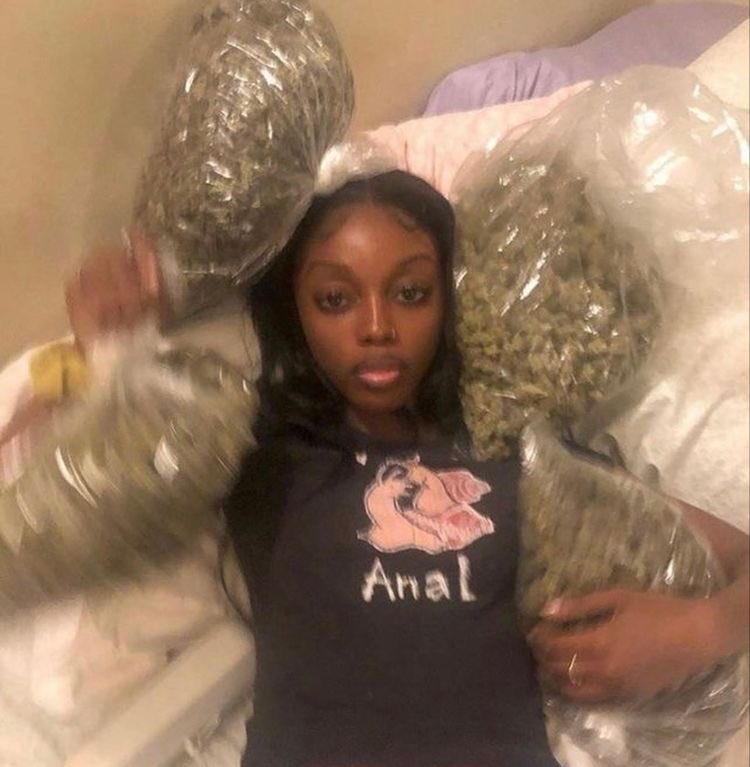 “Girls who smoke weed is so unlady like” 

Me: