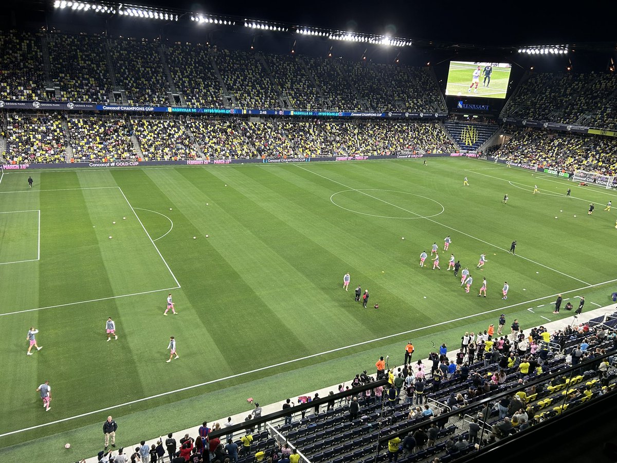 RealKDB's tweet image. Lisan al Gaib of the pitch in Nashville tonight #Messi