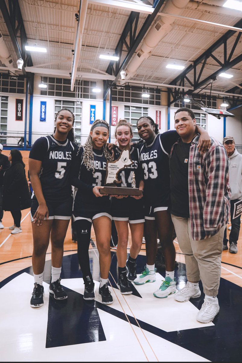 Vanessa_Ellis5's tweet photo. Wouldn’t want to do it with anybody else💙💍#NGVB https://t.co/gYvQIKRO88