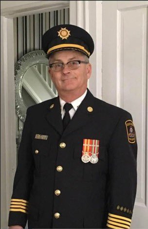 bossrobbins's tweet photo. Congratulations to South Bruce Fire Rescue Teeswater Station Deputy Fire Chief Keith Cassidy on your well deserved Retirement after 47 years of service. @ONFireChiefs @MunSouthBruce 🚒🔥🇨🇦☘️ https://t.co/XZy0TIIu1j