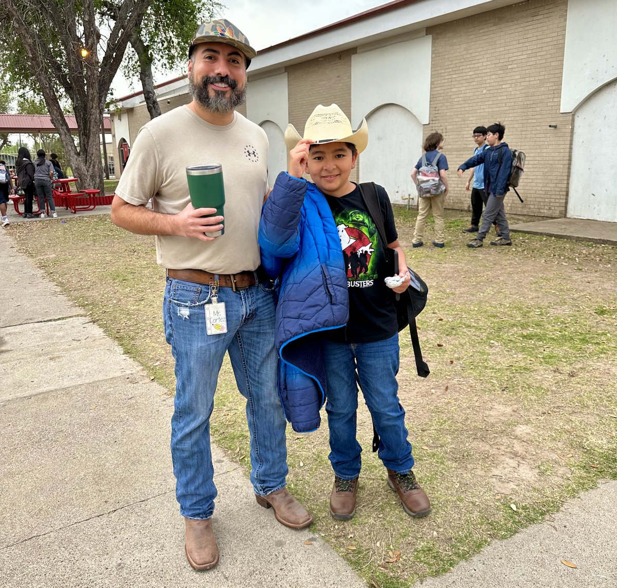 southtexasisdpa's tweet photo. Howdy, ya’ll 🤠 Today our Spartans wore their boots and western attire to #KickOffSpringBreak 🤠 One more day!!!!! #CountDownToSpringBreak #SpringSpiritWeek https://t.co/QI52RePfnq