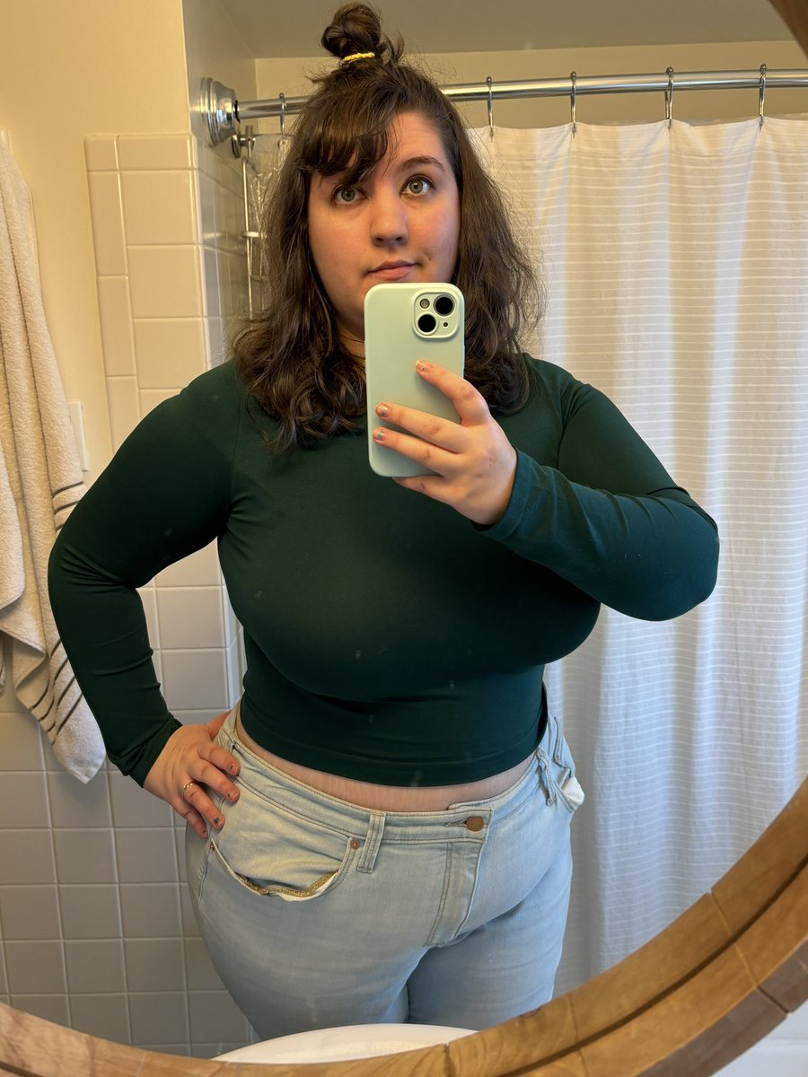 sarahrsketches's tweet image. If I could just look like this all the time that’d be awesome.